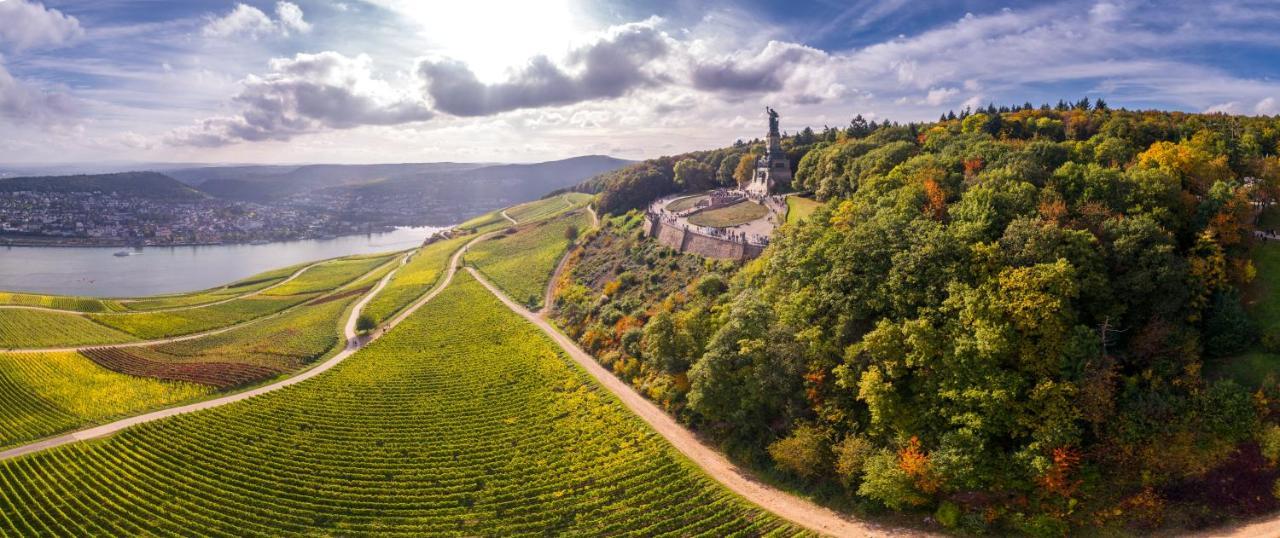 Breuer'S Ruedesheimer Schloss Rüdesheim am Rhein Dış mekan fotoğraf